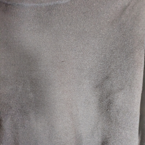 Silk Club Collection Black Long Sleeve Silk Nylon Blend Pull On Shirt Size Small - Picture 8 of 10